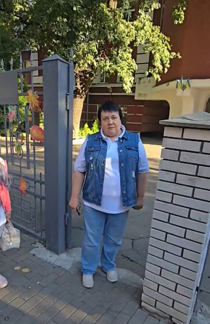 Директорка гімназії 109, КИїв