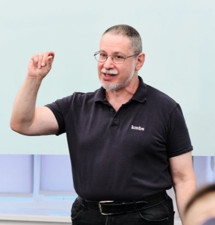 Валерій Пекар