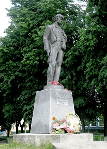 Памятник Владимиру Ивасюку