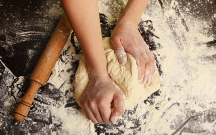 Таке тісто дуже просто готувати