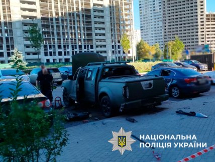 В Киеве взорвалась машина на Ивана Выговского
