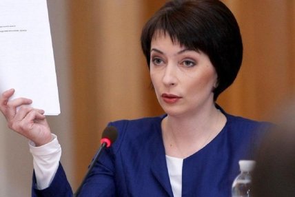 Елена Лукаш