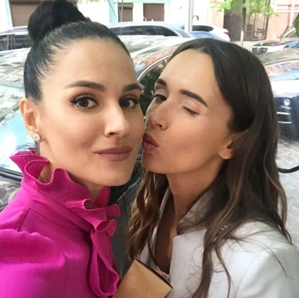 Маша Єфросиніна та Ліза Ющенко