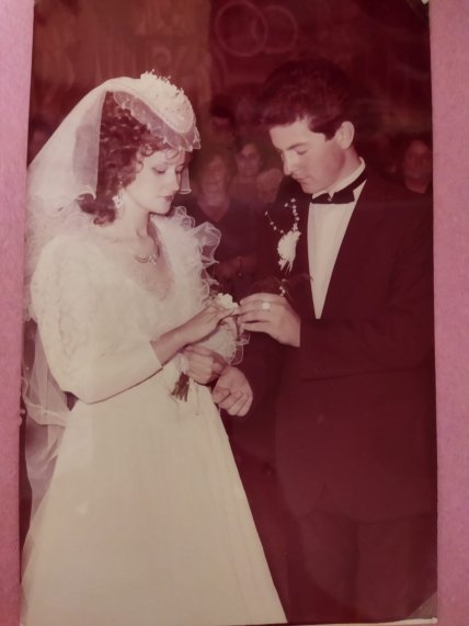 Ирина Фарион и Остап Семчишин в молодости свадьба