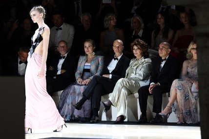 Софі Лорен, показ Армані у Венеції 2023