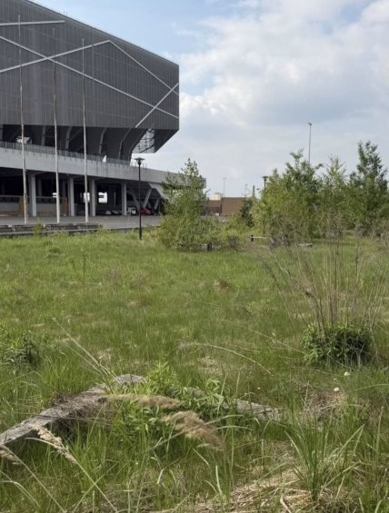 Один из входов на Арене Львов