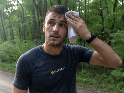 Спортсмен став приманкою для комарів після пробіжки