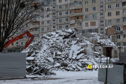 Первый снег в Харькове 2025