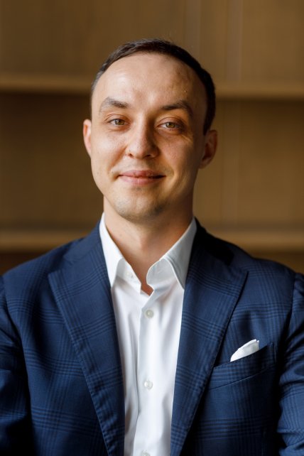 Владислав Власюк.