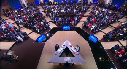 Скріншот з відео прямої лінії