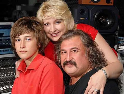 Степан Гига семья