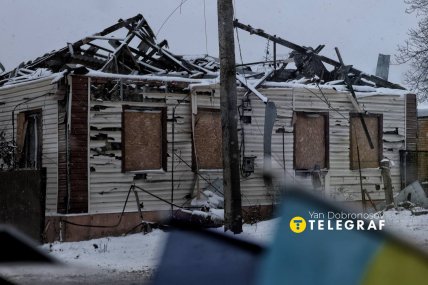 На улицах Дружковки много сожженных авто и разрушенных домов