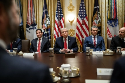 Дональд Трамп и его администрации. Фото Белый дом