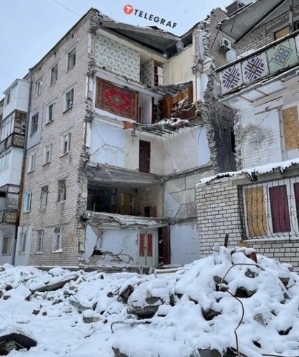 Разрушенный дом