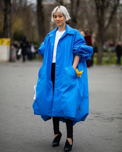 Образ с синим пуховиком