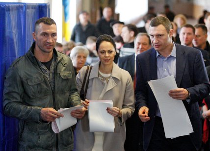 Брати Клички та Наталія Єгорова