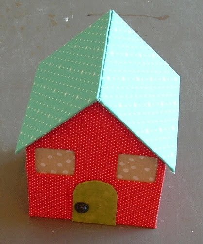 DIY: как сделать игрушечный дом из картона своими руками - изображение №13