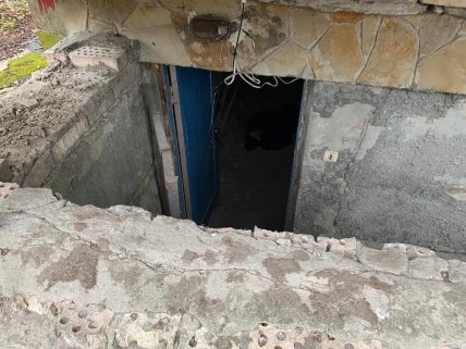 Підвал, де знайшли тіла