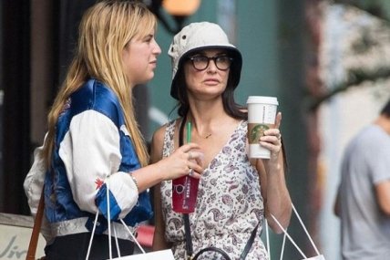 Деми Мур ужаснула своих поклонников состарившимся лицом