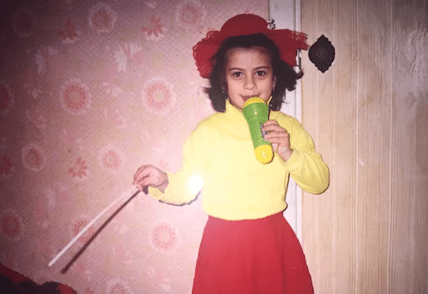 Раина Эсхакзай в детстве