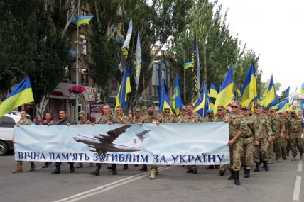 Колонна участников боевых действий