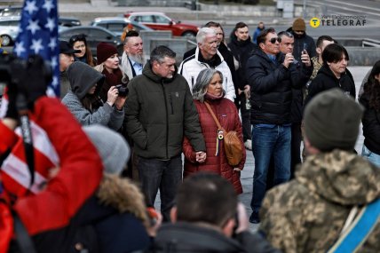 На Майдані попрощалися з захисником зі США. Знищив 12 окупантів і загинув, рятуючи побратима (фото та відео)