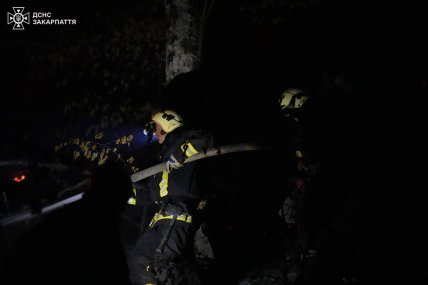 Ликвидация пожара продолжается уже больше суток