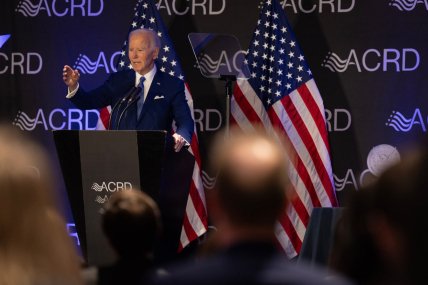 Байден виступив з гучною промовою щодо Трампа: який він має вигляд зараз (фото)