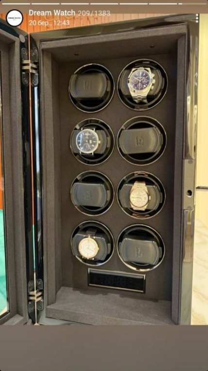 Часы продают в сети. Фото: Telegram