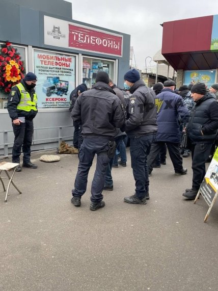 Стрельба на рынке в Харькове