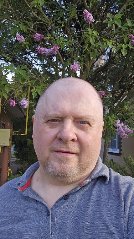 Олег Попенко
