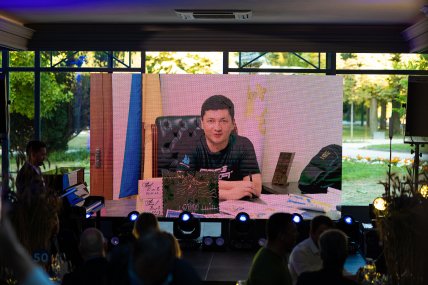 Виталий Ким