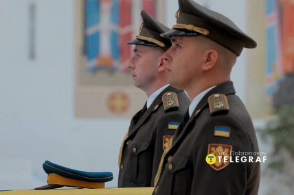 Останки Евгения Коновальца доставили в собор УГКЦ в Киеве. Фото: Ян Доброносов "Телеграф"