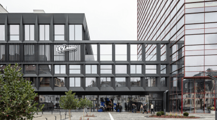 Сильпо в ТЦ Вертикаль на улице Антоновича во Львове