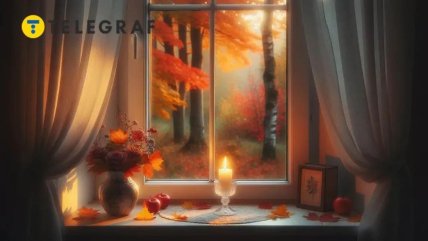 свеча на подоконнике осень за окном