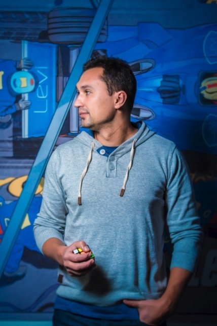 Работа в IT: «Обменяйте» ваших близких на подарки к Новому году - изображение №3