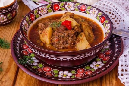 Закарпатский бограч в тарелке