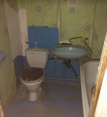 Ванная комната в плохом состоянии