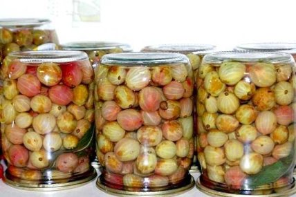 Консервированный крыжовник