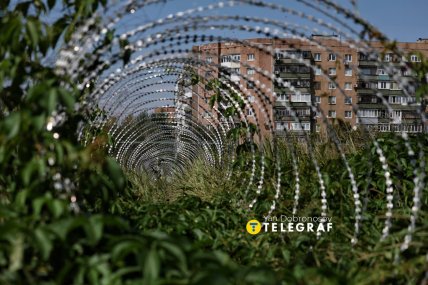 Колючий дріт. Фото Ян Доброносов "Телеграф"