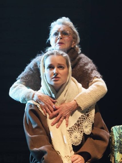 Людмила Ковалець де грає