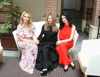 серіал Наші пані у Варшаві 12 серия и 13 серия