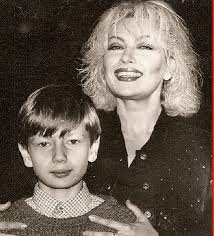 Таїсія Повалій разом із сином