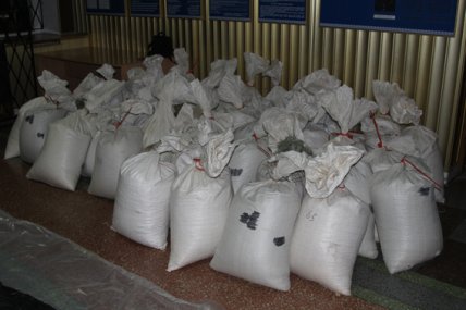 В Ровенской области милиционеры изъяли более 2,5 тонн янтаря