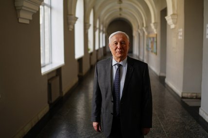 Юрий Ехануров