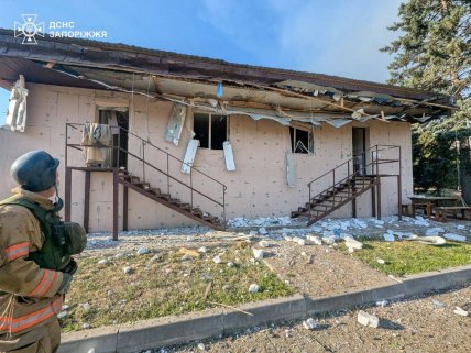 Наслідки авіаудару РФ по базі відпочинку на Запоріжжі