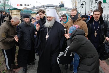 Киево-Печерская лавра, обыск СБУ 1 апреля 2023 года