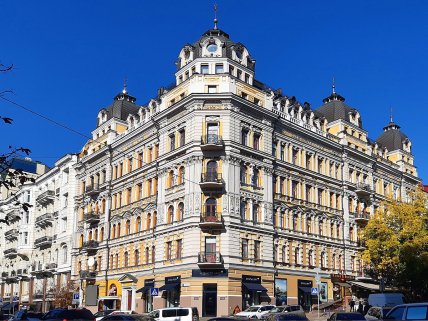 Дом в Киеве на улице Богдана Хмельницкого, 30/10