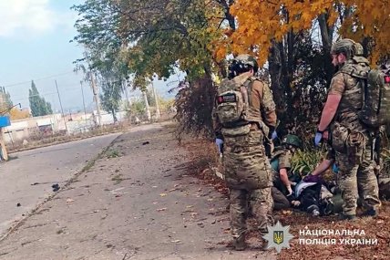 На місці працюють парамедики. Фото: Національна поліція України