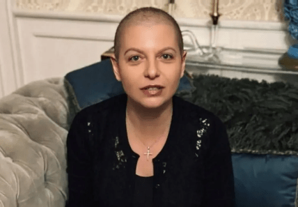 Симоньян без перуки